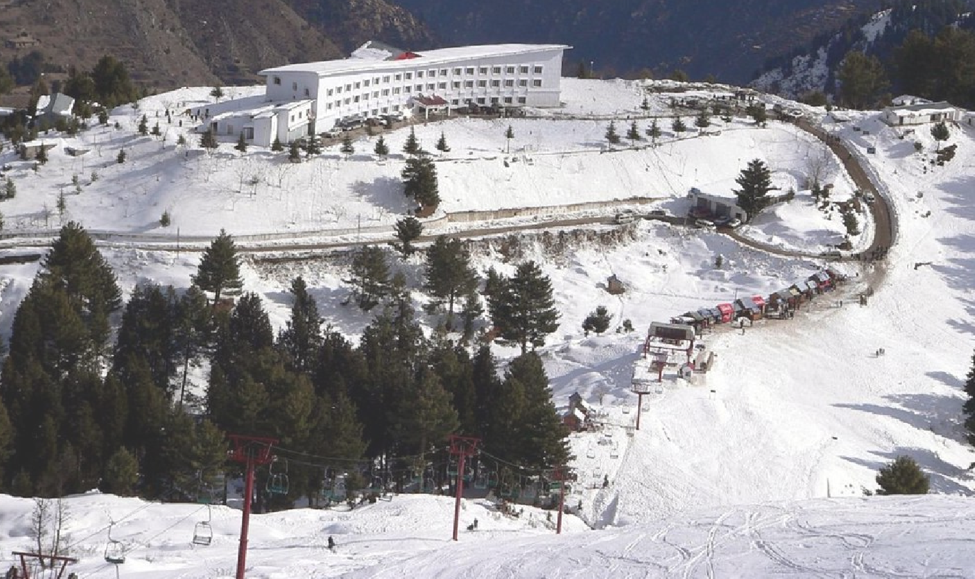 1. Malam Jabba Ski Resort: