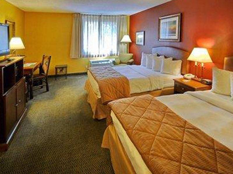 Quality Inn  Suites Boulder Creek