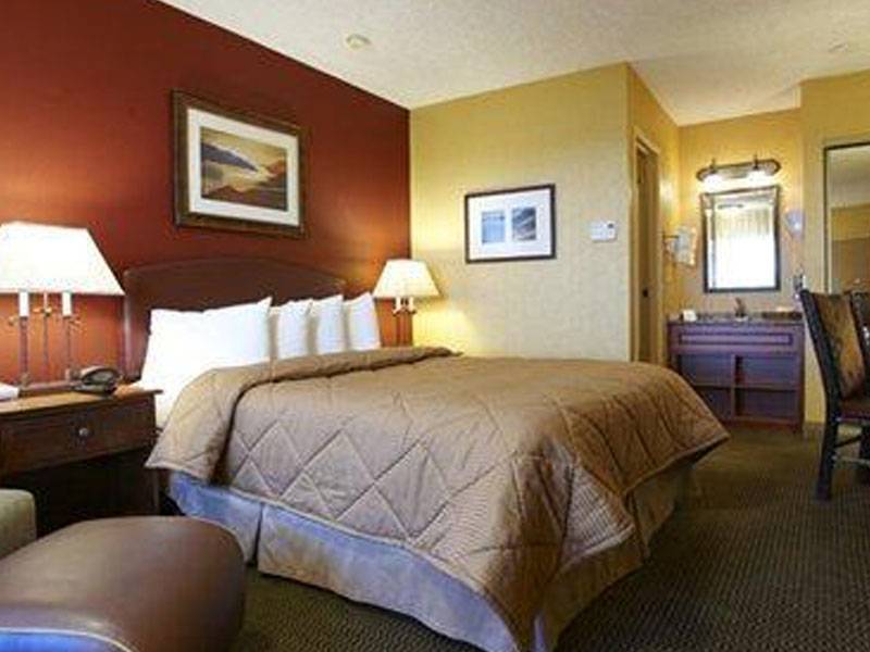 Quality Inn  Suites Boulder Creek