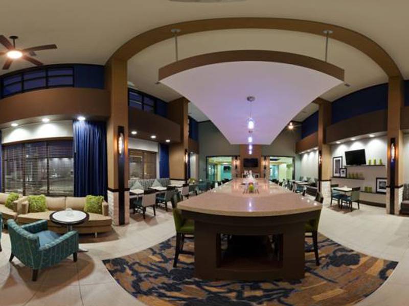 Hampton Inn  Suites Denver Airport  Gateway Park