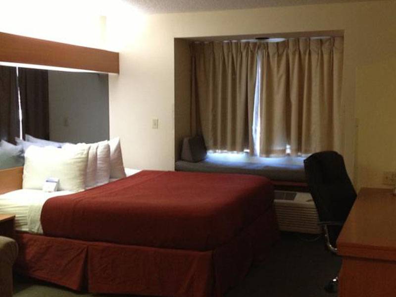 Microtel Inn and Suites DIA