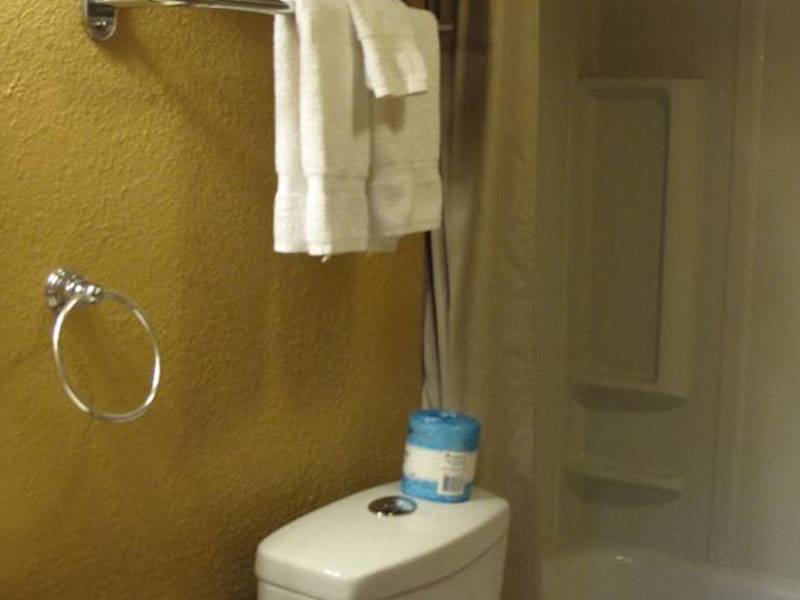 Americas Best Value Inn Executive Suite Airport Anchorage