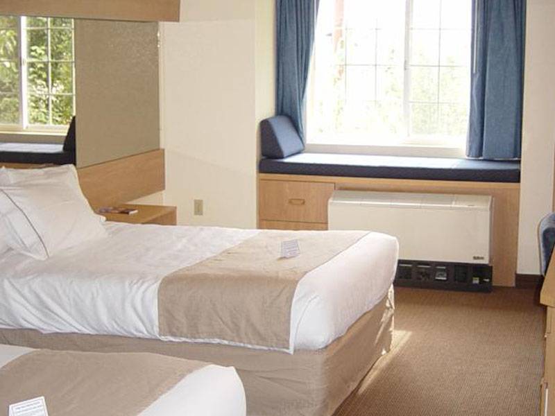 Microtel Inn & Suites Anchorage
