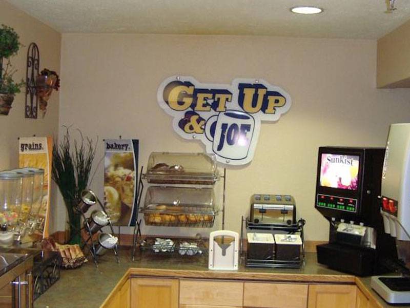 Microtel Inn & Suites Anchorage