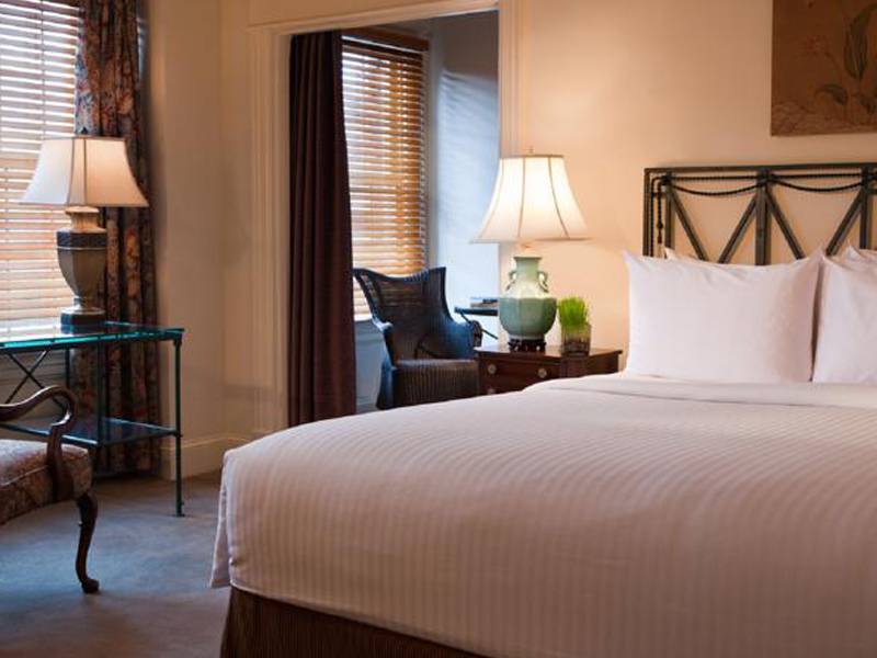Hotel Lombardy
