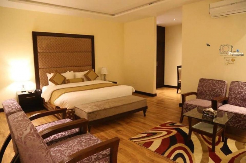 Deluxe Double or Twin Room
