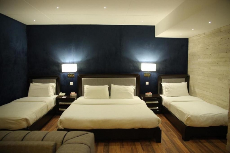 Executive Suite