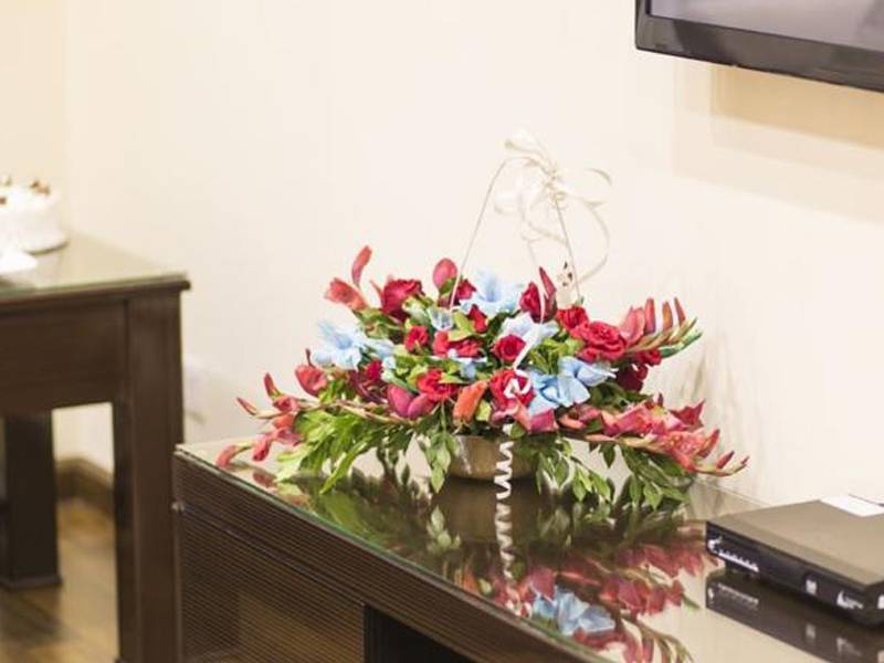 Royaute Luxury Suites and Hotel Gulberg Lahore