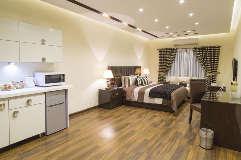 Royaute Luxury Suites and Hotel Gulberg Lahore