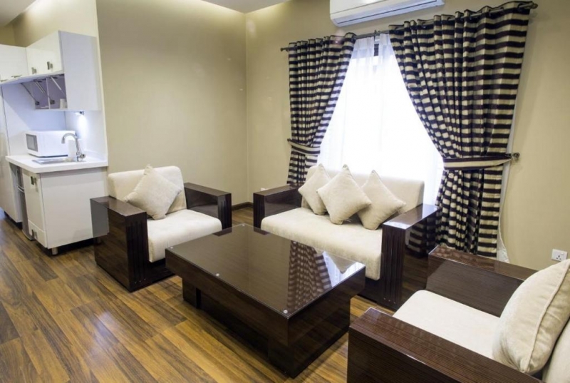 Royaute Luxury Suites and Hotel Gulberg Lahore