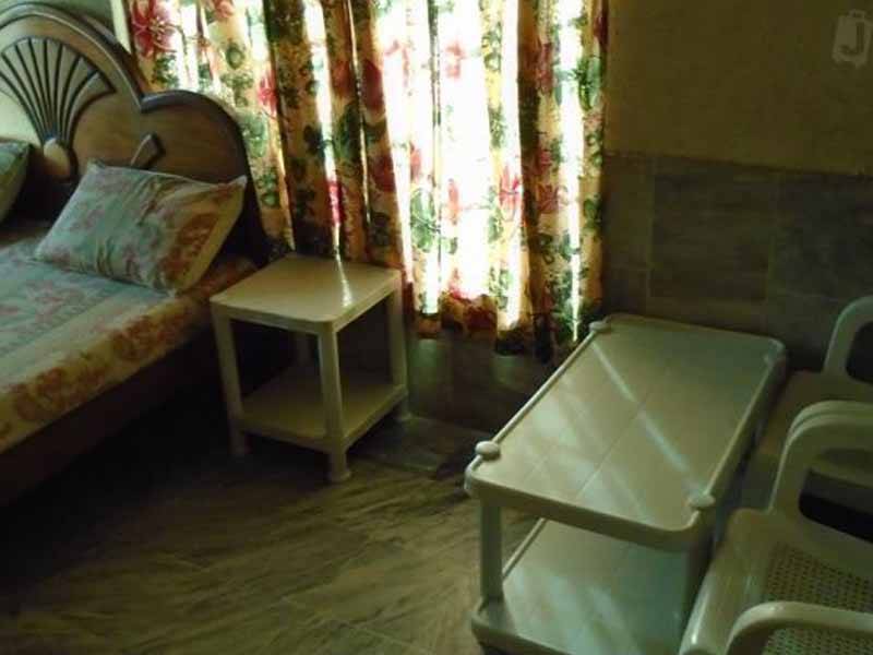 Watan Hotel,Mirpur