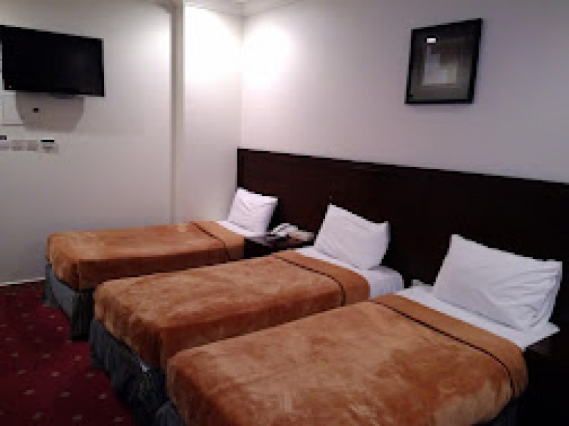 Triple Room