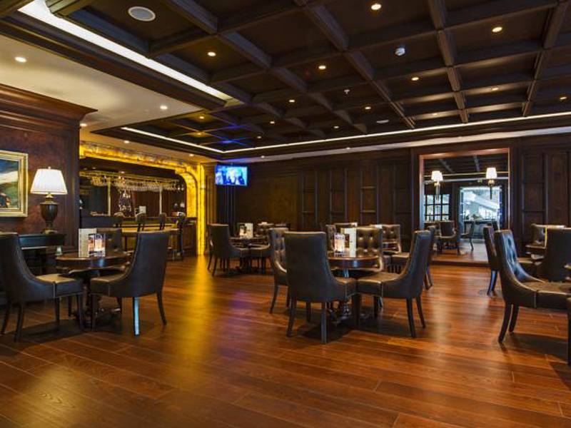 Elite World Business Hotel