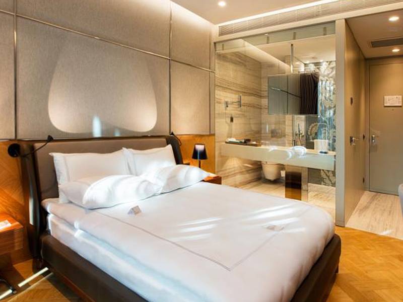 Fer Hotel
