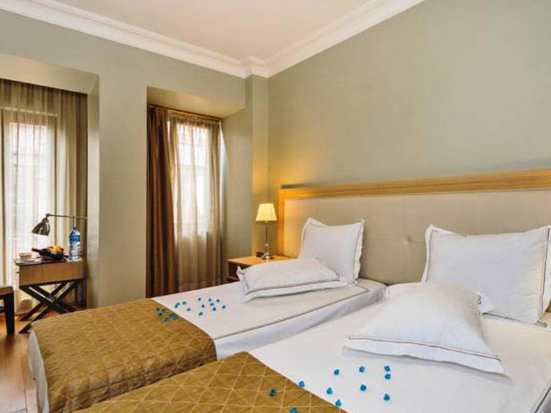 Agora Life Hotel