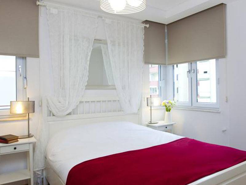 The Room Hotel & Apartments