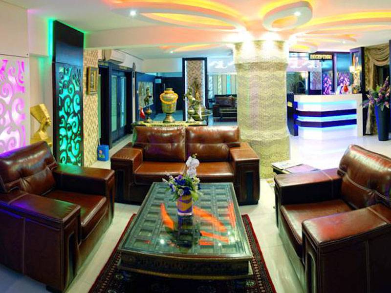 Sea Side Hotel