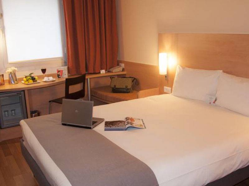 ibis Adana