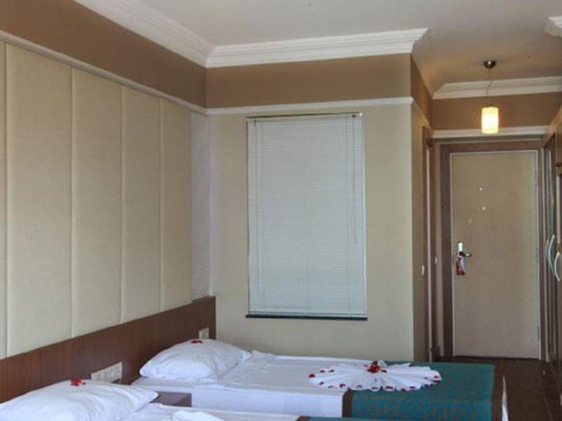 Tac Premier Hotel & Spa