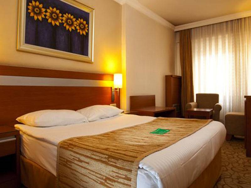 Almer Hotel