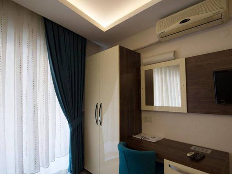 Ozlu Hotel
