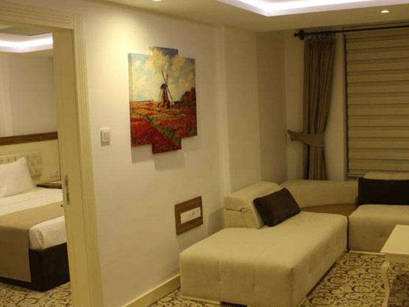 Hotel Izgi Turhan 