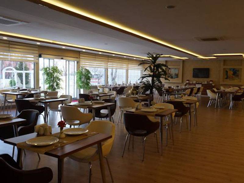 Hotel Izgi Turhan 