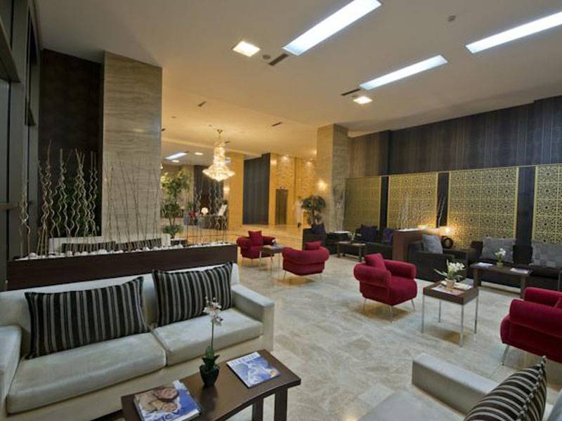 North Point Hotel