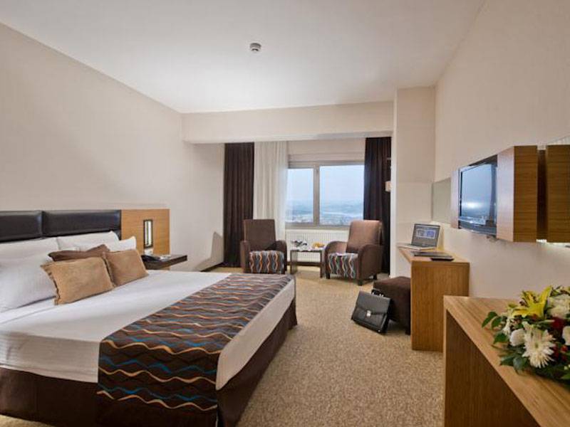 North Point Hotel