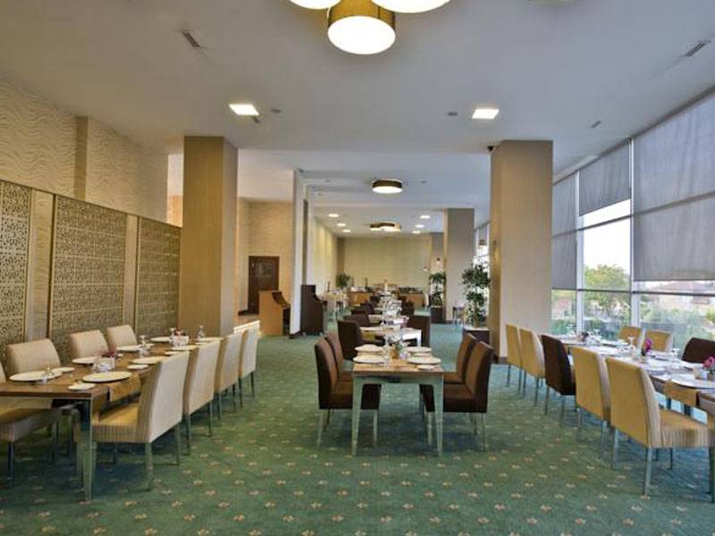 North Point Hotel