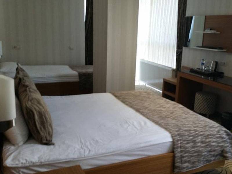 Dies Hotel