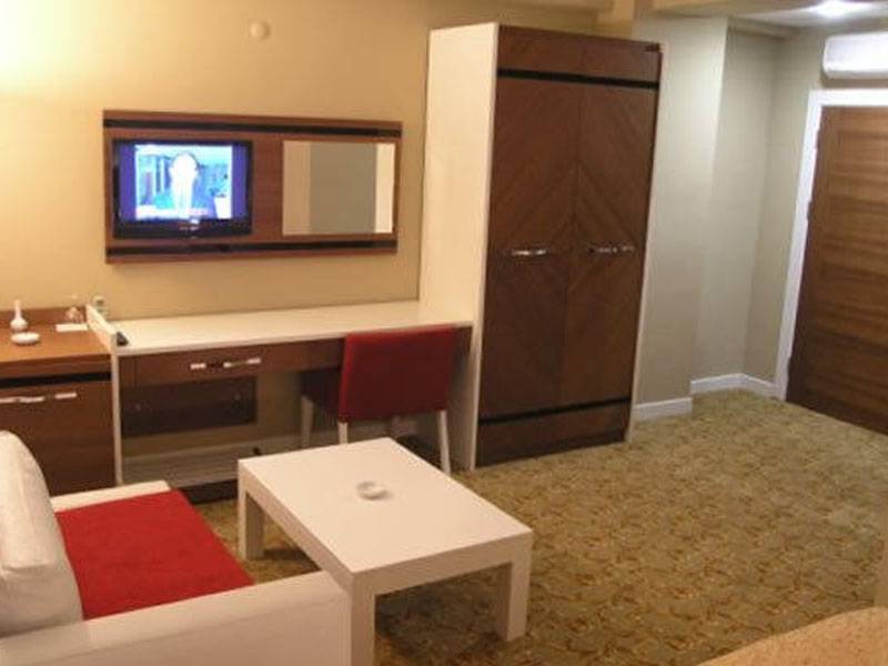 Eriza Hotel