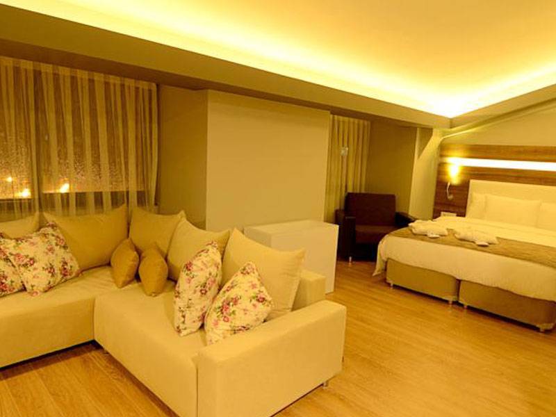 SennaCity Hotel