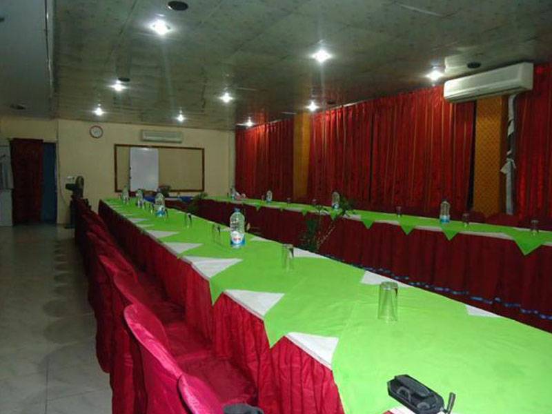 Hotel Favour Inn International