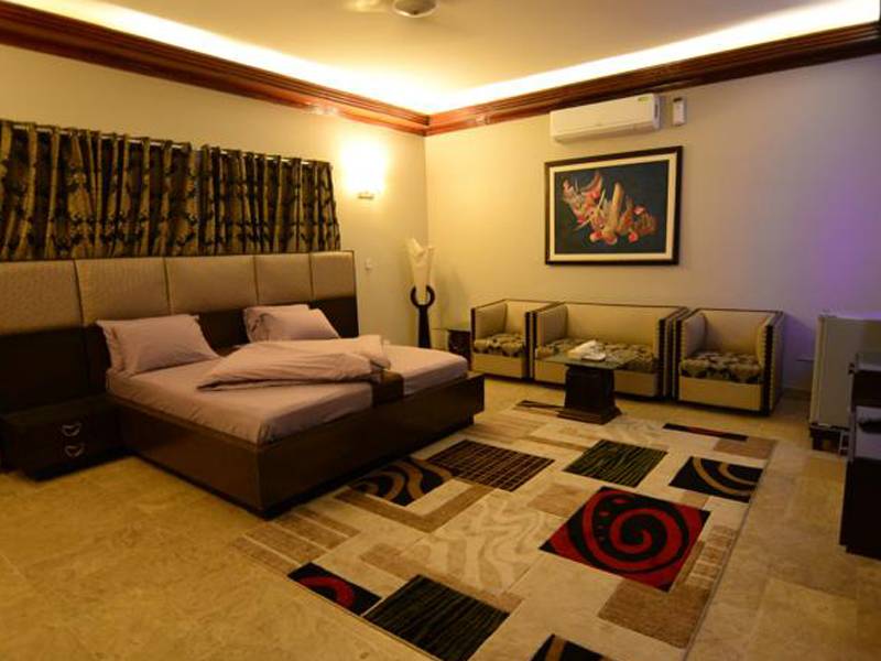 Seashell Inn Hotel, Karachi