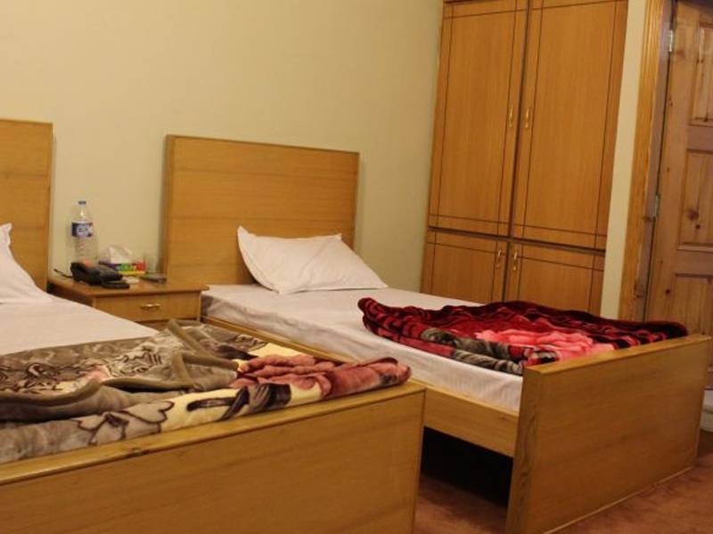 Hotel Al Ayan Garri Pan Chowk Muzaffarabad
