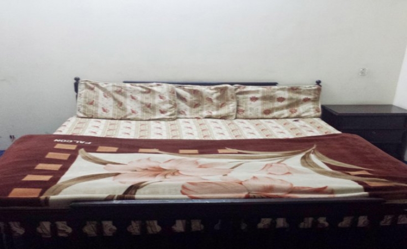 Omer Hotel, Neelum Road Lower Plate Muzaffarabad