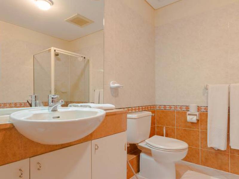 Crescat Residence