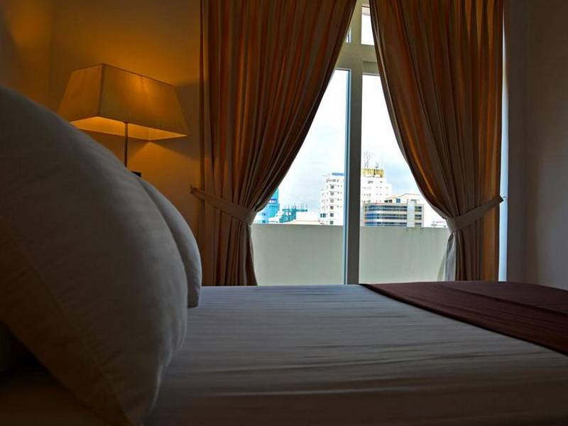 Panoramic Holiday Apartment  Seagull Complex  Colombo