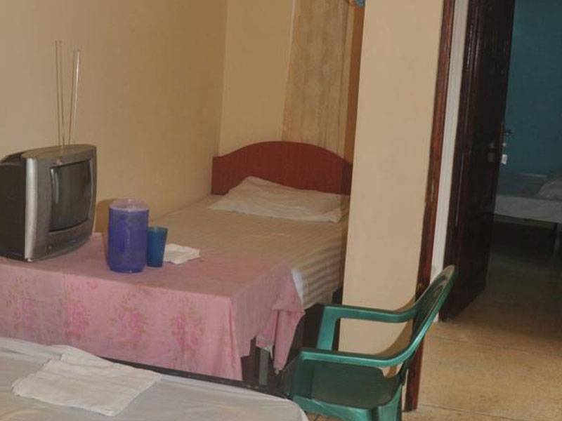 Manimalar Lodge 