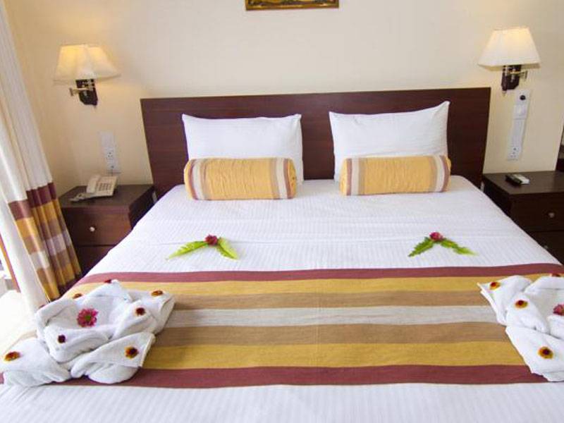 Serene Grand Hotel