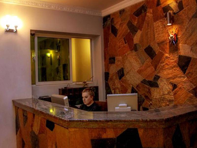 Hotel Travellers Nest