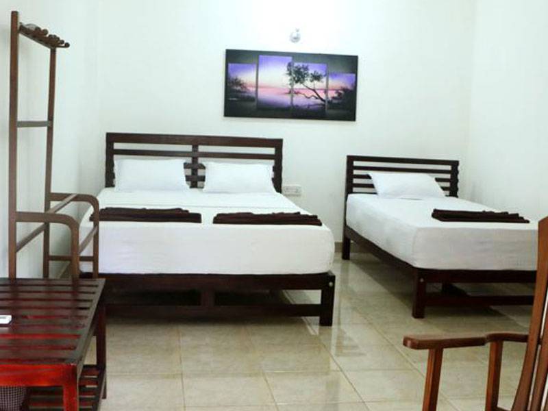 HOTEL T & T