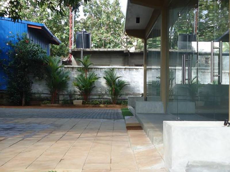 Golden Park Hotel