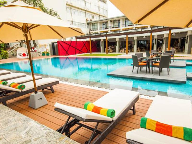 Camelot Beach Hotel