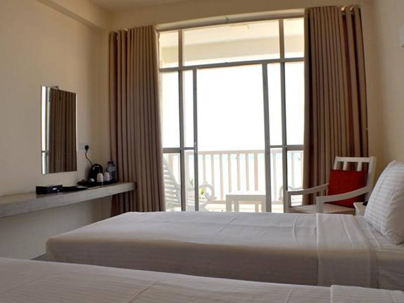 Beacon Beach Negombo