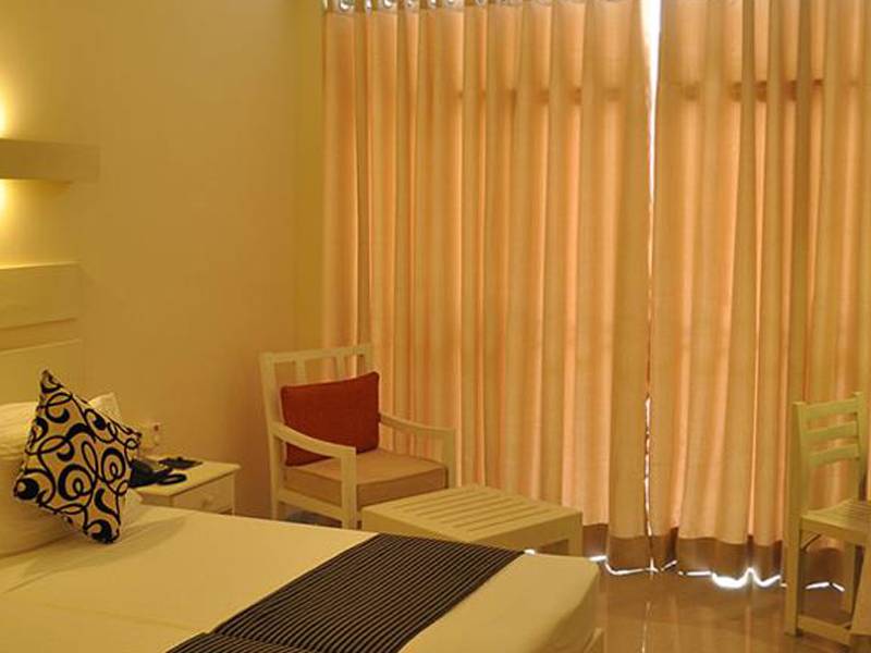 Beacon Beach Negombo