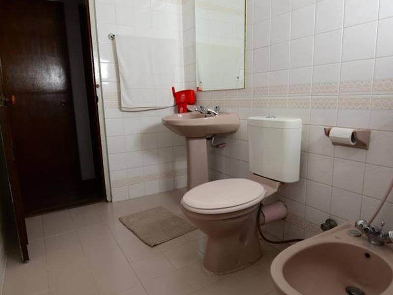 ZEN Rooms Main Street Negombo