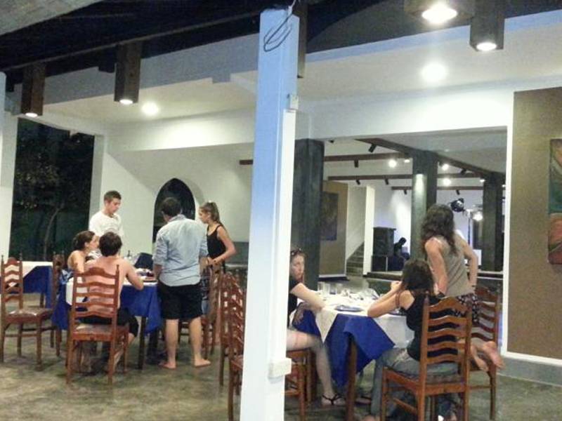 Star Beach Hotel Negombo