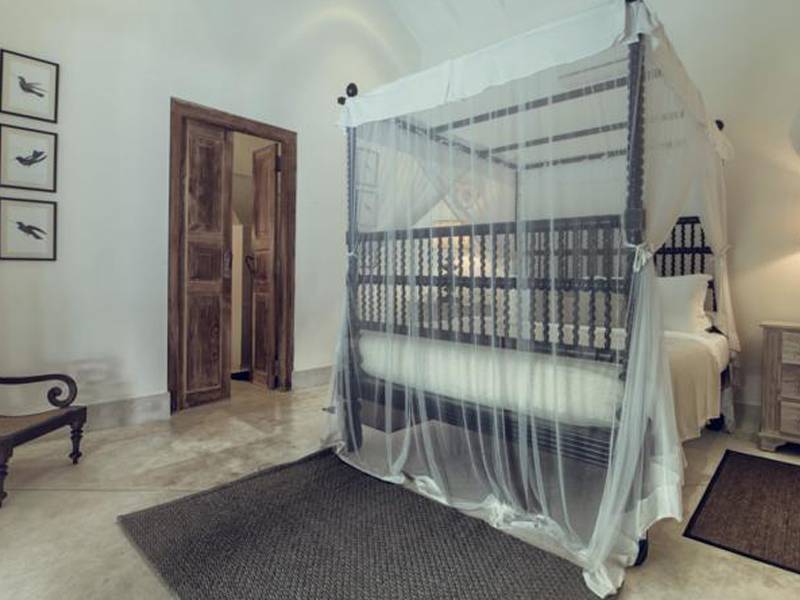 Taru Villas - Rampart Street
